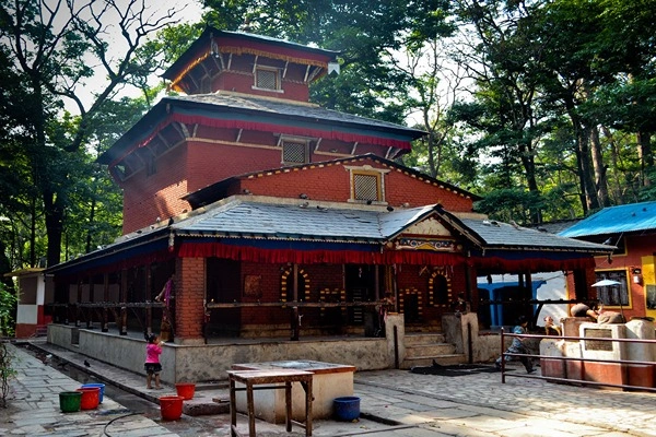 カリカ寺院（Kalika Temple）